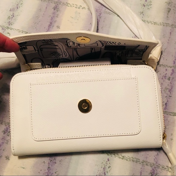 Vera Bradley Ultimate Leather crossbody - Picture 5 of 9